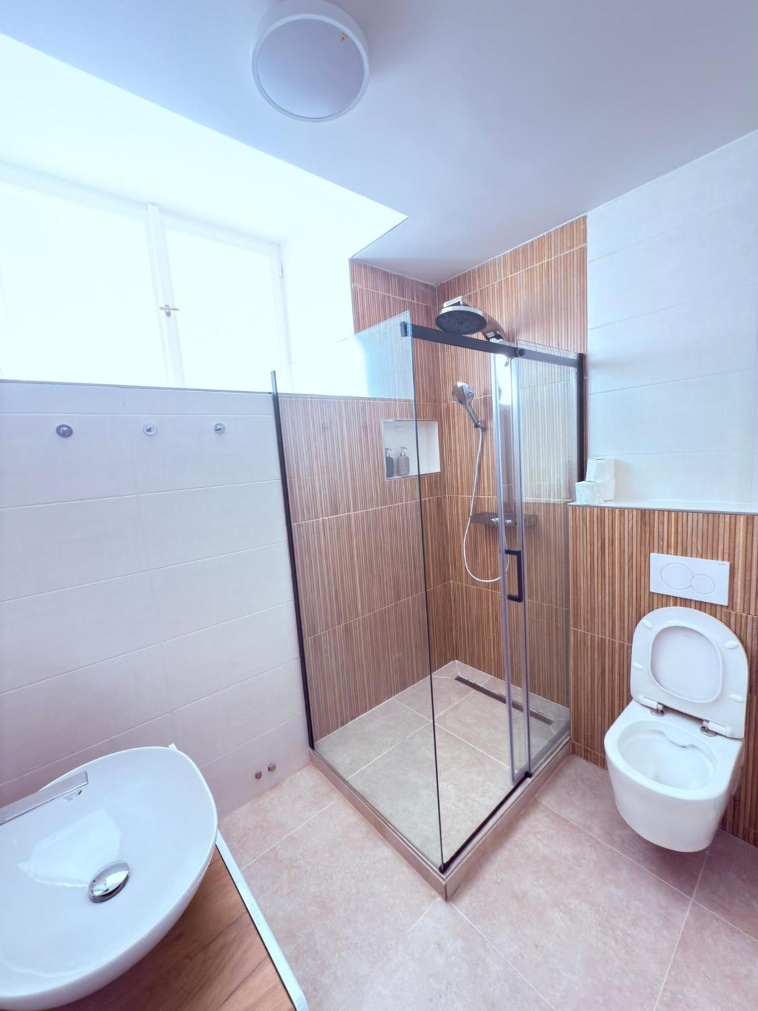Apartmán Cosy Cave Station In 5 *